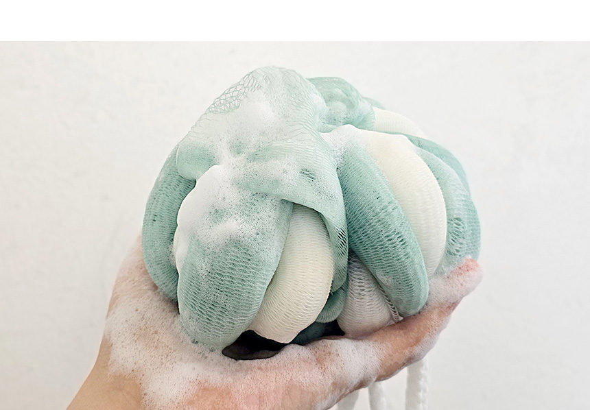 5218_shower_ball_04.jpg