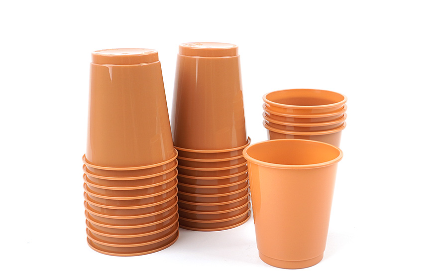 725_multi_use_cup_04.jpg